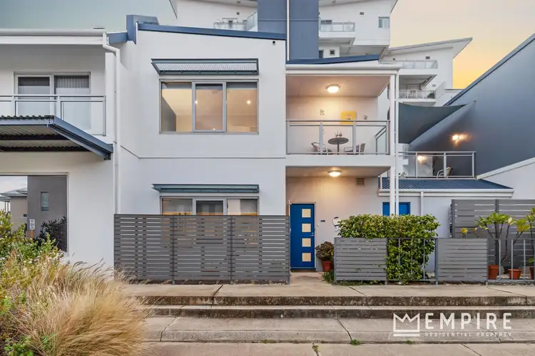 24/52 Rollinson Road, North Coogee WA 6163