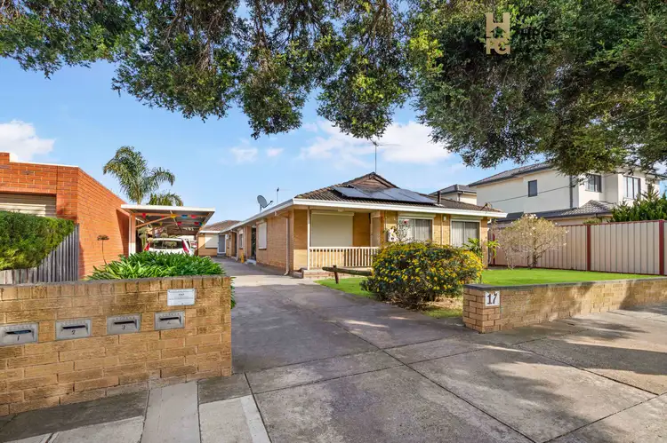 2/17 Waratah Avenue, Tullamarine VIC 3043