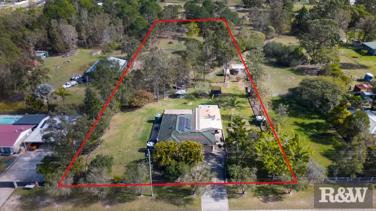 15 Morris Road, Elimbah QLD 4516