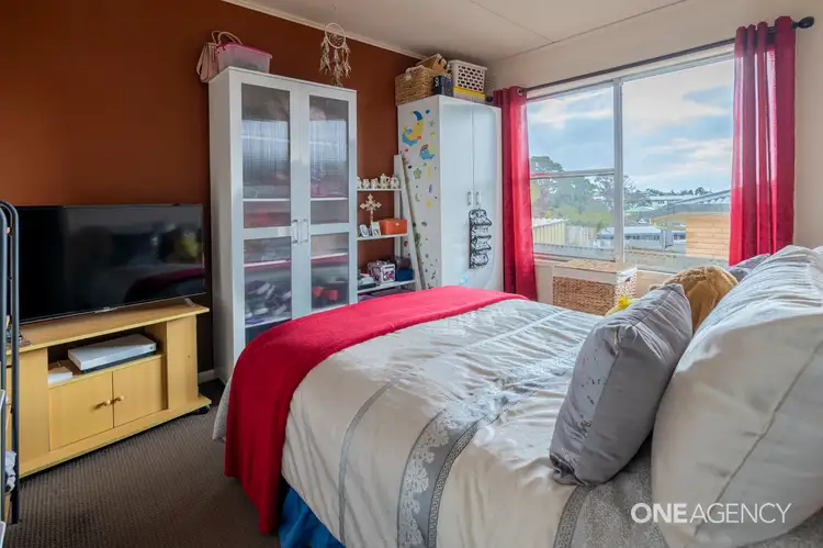 Sixth view of Homely house listing, 2/18 Mark Street, Hillcrest TAS 7320