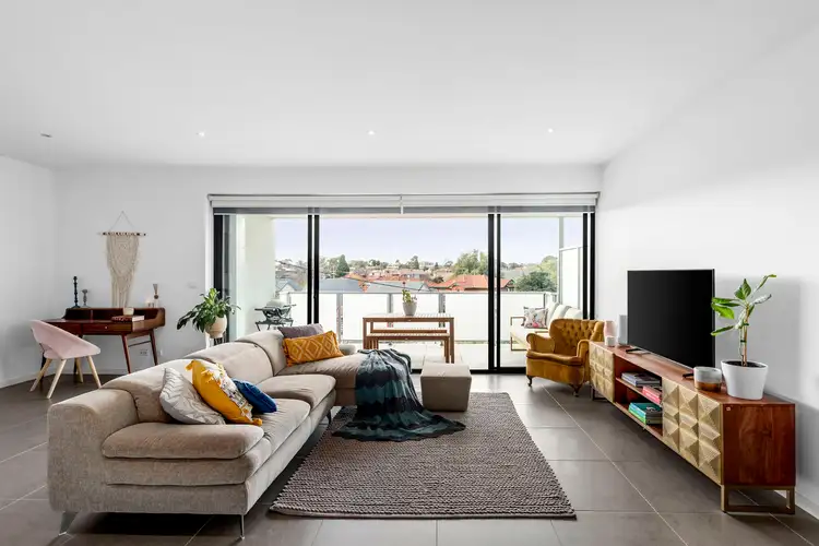 302/51 Sandown Road, Ascot Vale VIC 3032