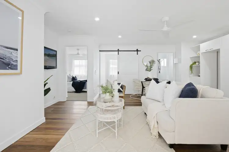 4/74 Duringan Street, Currumbin QLD 4223