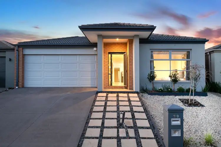 29 Ashgrove Drive, Deer Park VIC 3023