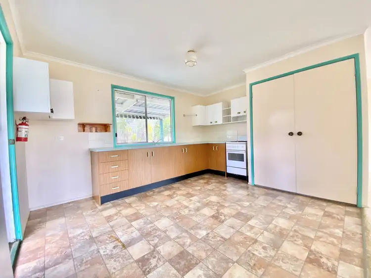 Sixth view of Homely house listing, 18 Eileen Court, Kensington Grove QLD 4341