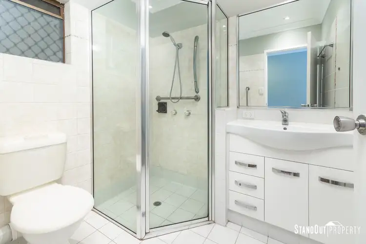 Sixth view of Homely unit listing, 4/9 Hall Avenue, Bongaree QLD 4507