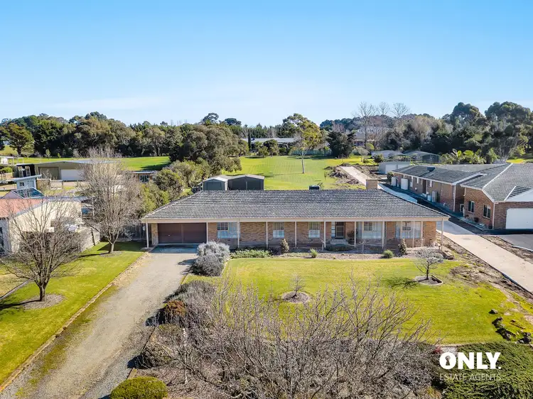 15 Warren Park Place, Narre Warren South VIC 3805