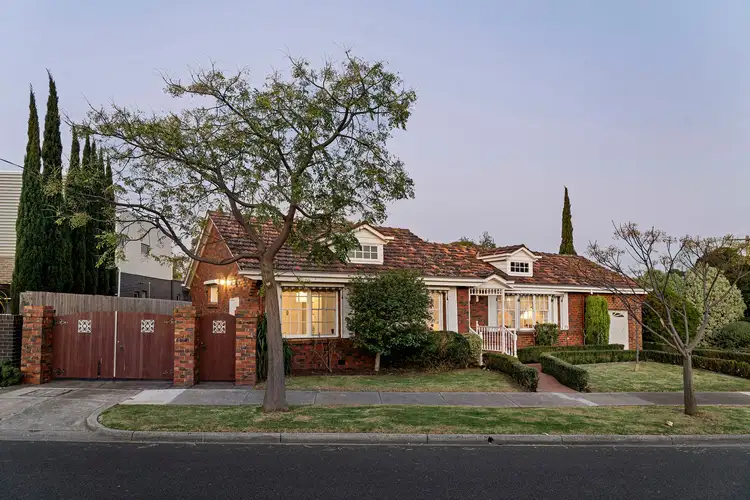 Main view of Homely house listing, 10 Fawkner Crescent, Keilor East VIC 3033