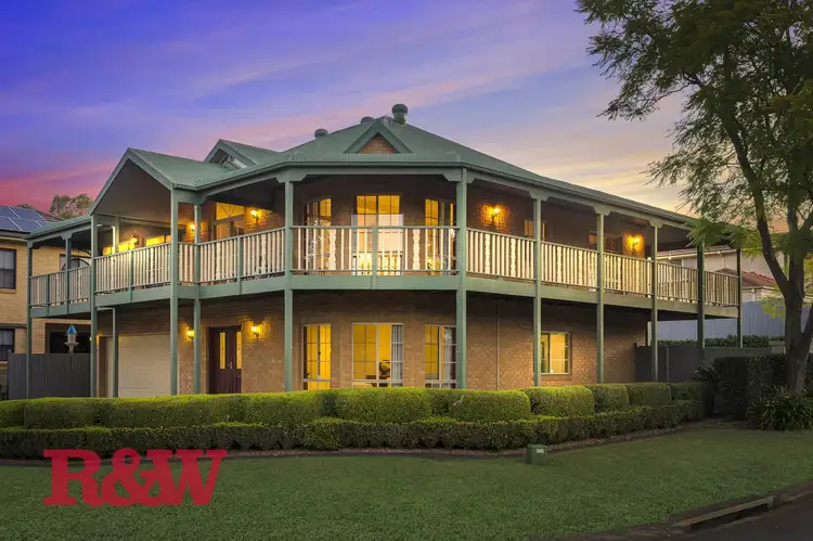 18 Barrack Circuit, Macquarie Links NSW 2565