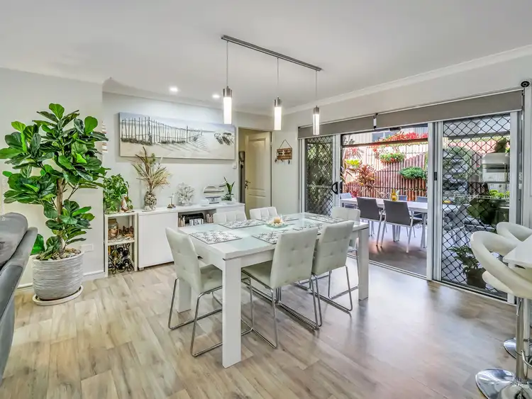 Sixth view of Homely house listing, 2/3 Bronte Place, Urraween QLD 4655