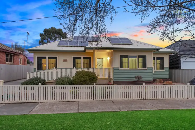 3 Beebe Street, Flora Hill VIC 3550