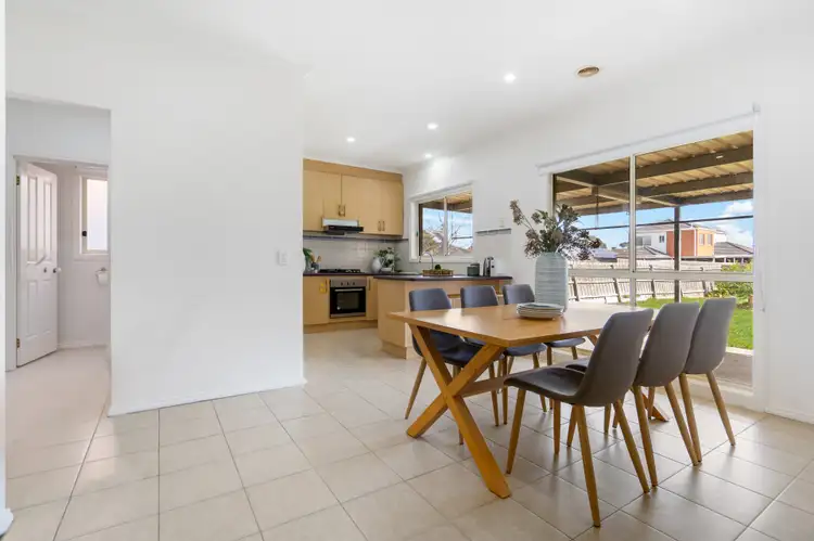Fifth view of Homely townhouse listing, 5 Marsh Mays Road, Cairnlea VIC 3023