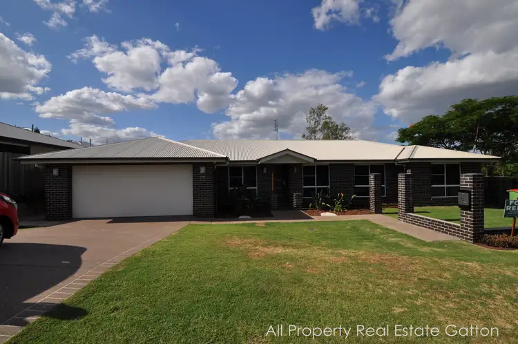 19 Larkin Street, Gatton QLD 4343