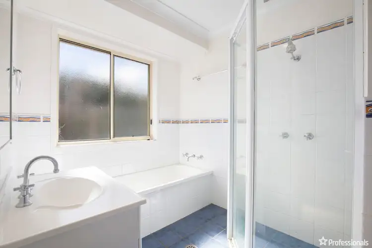 Fifth view of Homely house listing, 8 Glendower Close, Armidale NSW 2350