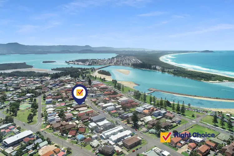 1/37 Pur Pur Avenue, Lake Illawarra NSW 2528