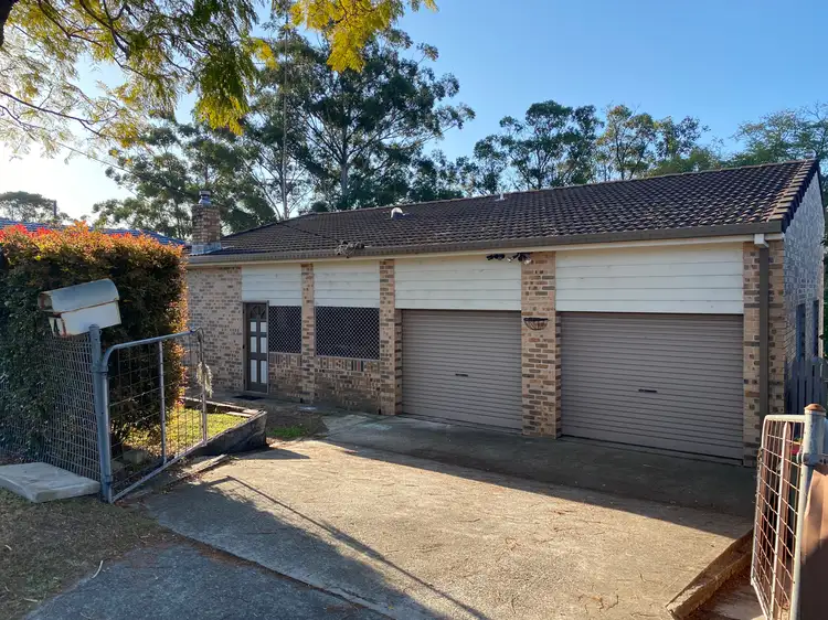 4 Thomas Street