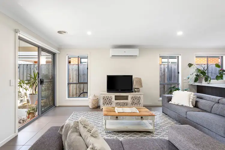 Fifth view of Homely house listing, 18 Steinbeck Street, Greenvale VIC 3059
