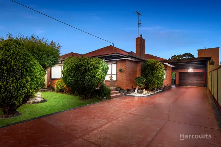 4 Lloyd Street, Deer Park VIC 3023