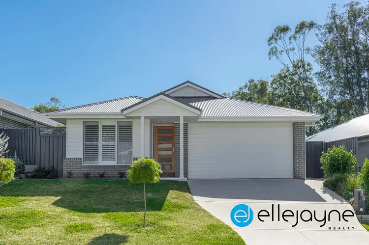 25 Highland Avenue, Cooranbong NSW 2265
