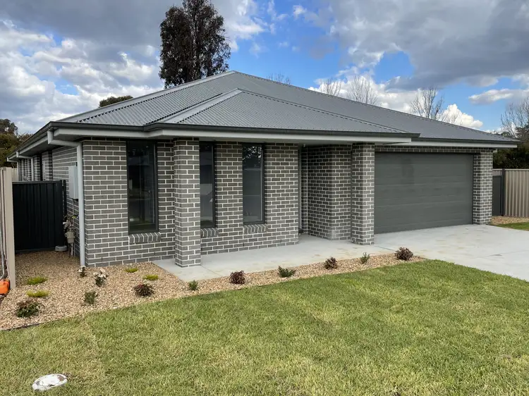 6 Yellow Box Place, Gormans Hill NSW 2795
