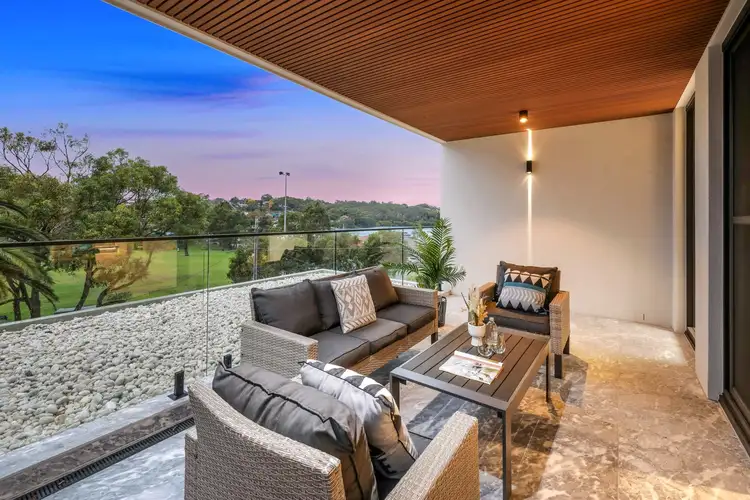 24 Kyle Parade, Kyle Bay NSW 2221