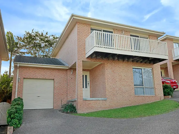 2/10 William Street, Figtree NSW 2525