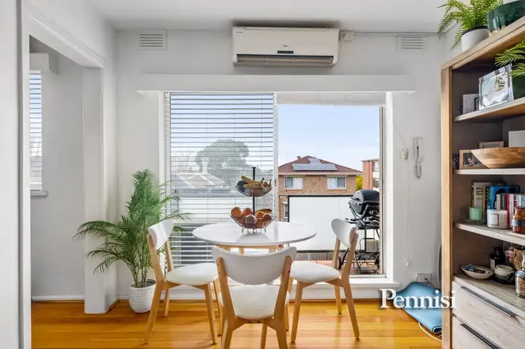 18/56 Nicholson Street, Essendon VIC 3040