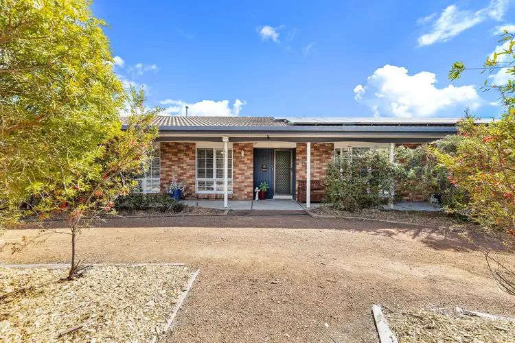 44 Maple Crescent, Jerrabomberra NSW 2619