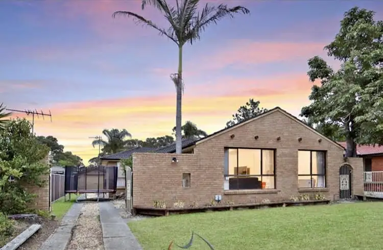 97 Tallagandra Drive, Quakers Hill NSW 2763