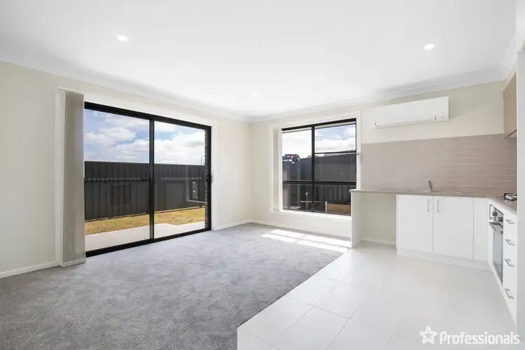 Third view of Homely semi-detached listing, 14a Pasture Street, Armidale NSW 2350