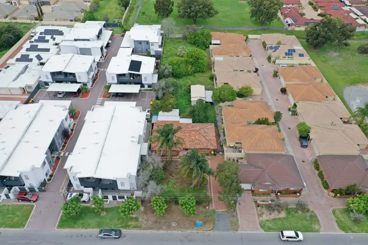 Second view of Homely house listing, 40 Merrifield Avenue, Kelmscott WA 6111