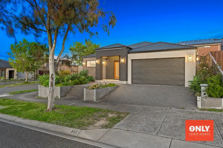 21 Almondsbury Avenue, Berwick VIC 3806