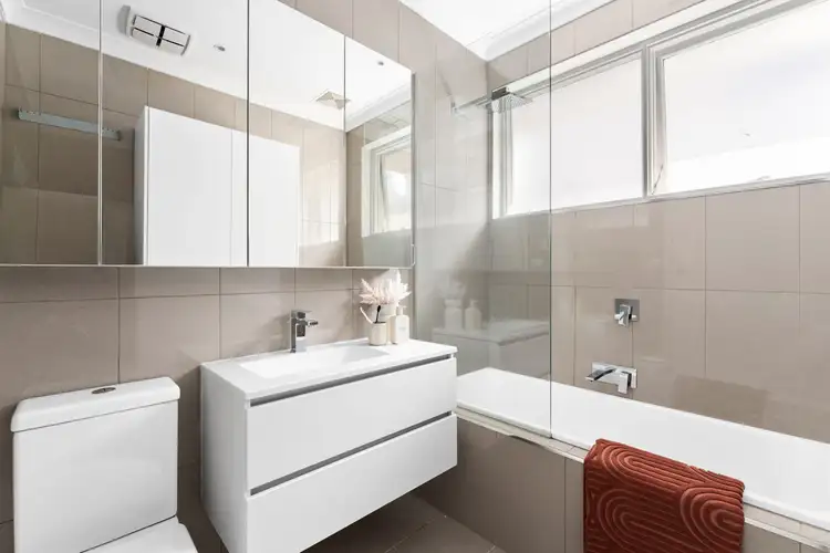 Sixth view of Homely unit listing, 11/23 Daisy Street, Essendon VIC 3040