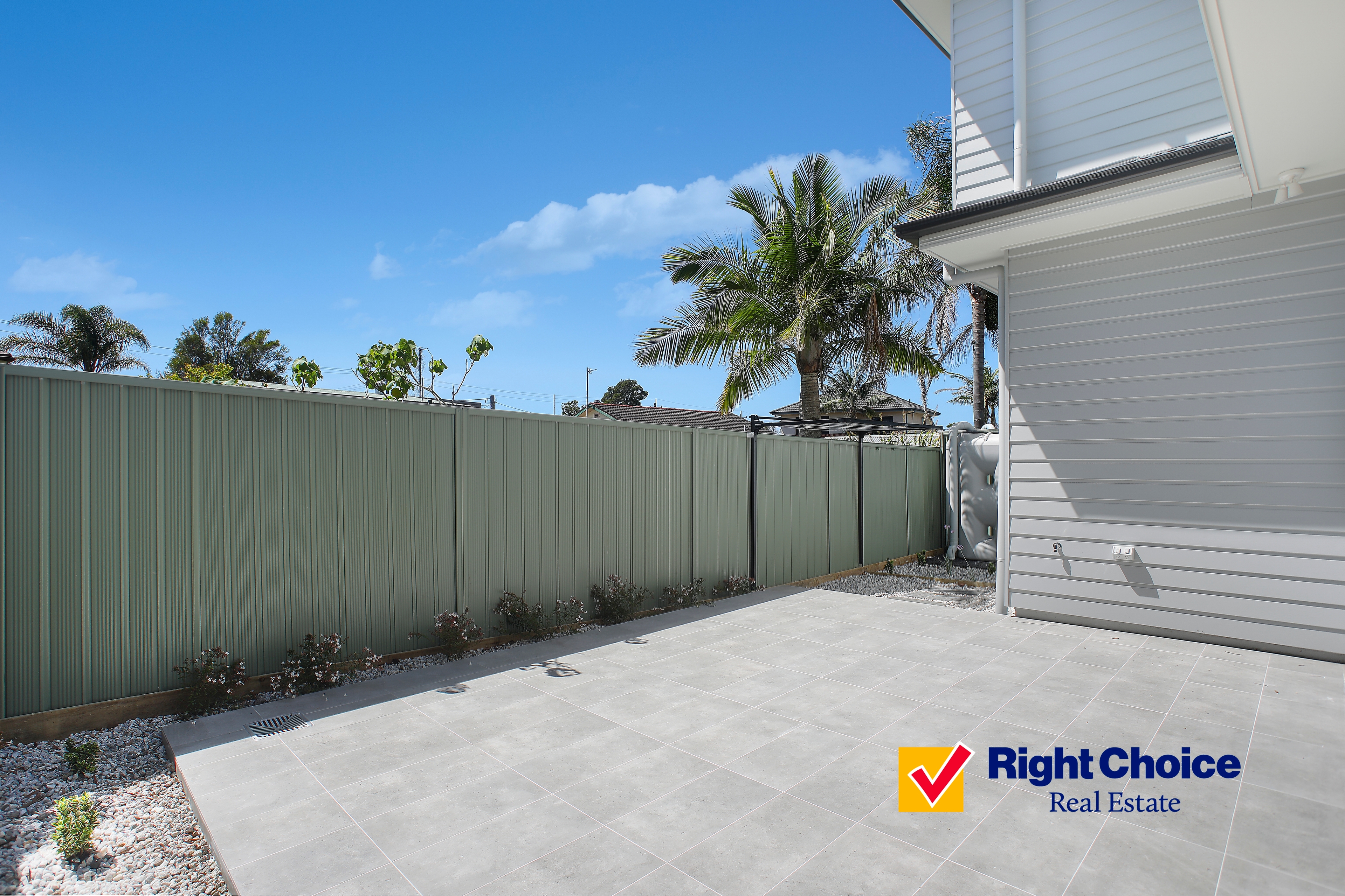 Fourth view of Homely townhouse listing, 2/15 Robertson Street, Shellharbour NSW 2529