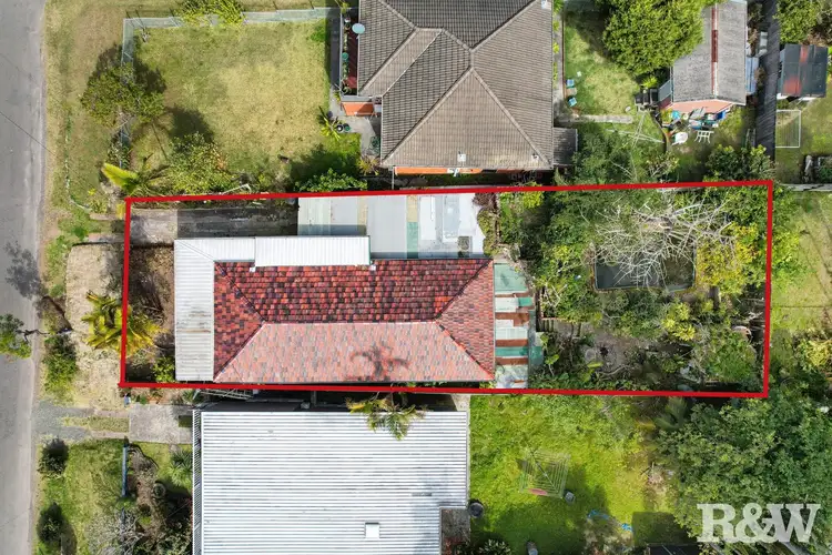 Third view of Homely house listing, 31 Nioka Avenue, Point Clare NSW 2250
