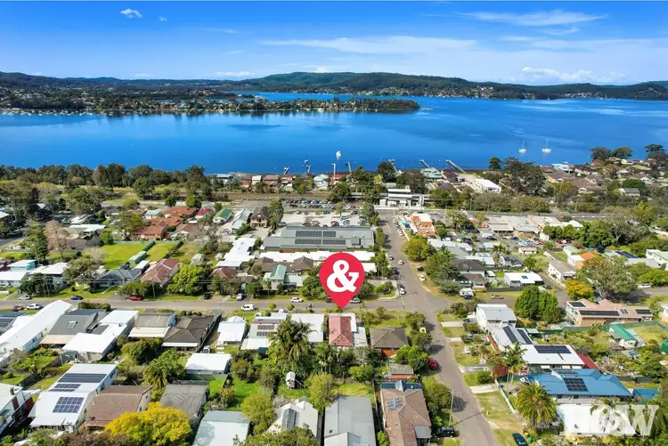 Fifth view of Homely house listing, 31 Nioka Avenue, Point Clare NSW 2250