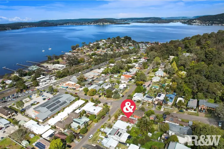 Sixth view of Homely house listing, 31 Nioka Avenue, Point Clare NSW 2250