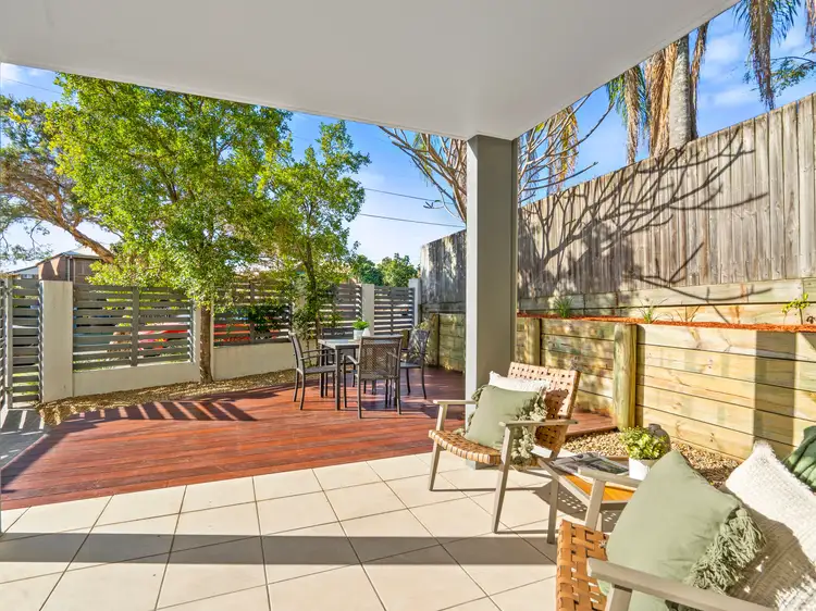 1/35 Rutland Street, Coorparoo QLD 4151