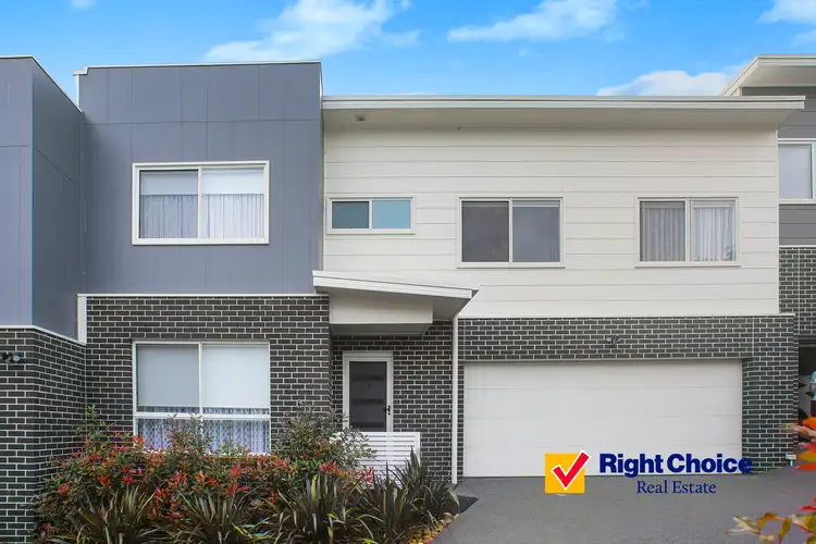 Main view of Homely townhouse listing, 3/5 Whistlers Run, Albion Park NSW 2527