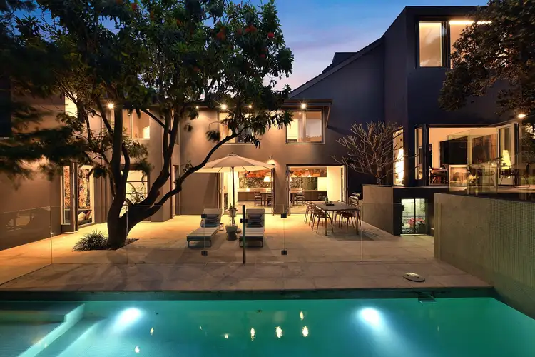 7 Dunbar Street