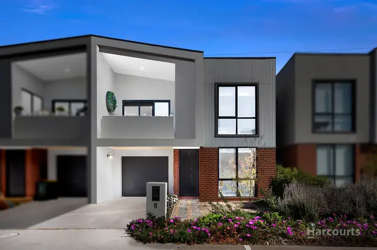 8 Montgomery Court, St Albans VIC 3021