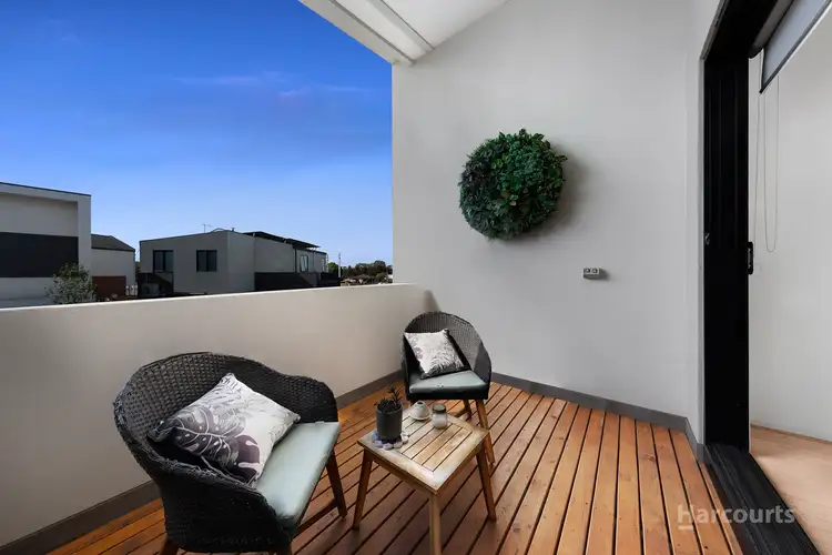 Seventh view of Homely townhouse listing, 8 Montgomery Court, St Albans VIC 3021