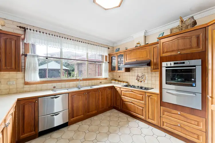 Fourth view of Homely house listing, 3 Downland Square, Avondale Heights VIC 3034