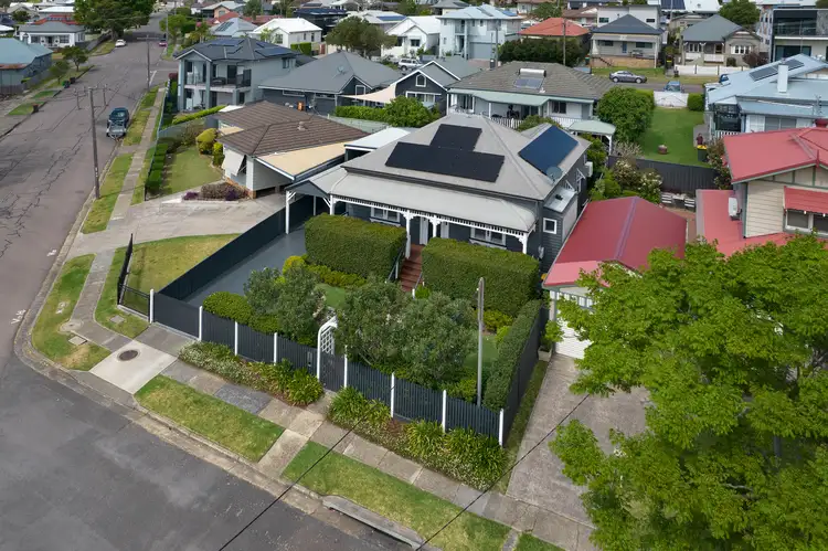 2 Gwydir Road, New Lambton NSW 2305