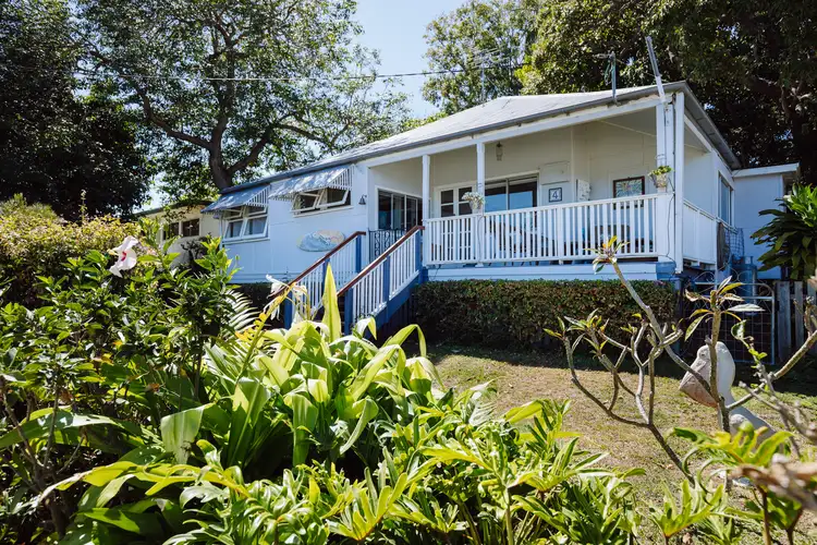4 Bingle Road, Dunwich QLD 4183
