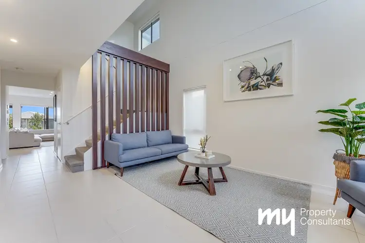 38 Rymill Crescent, Gledswood Hills NSW 2557