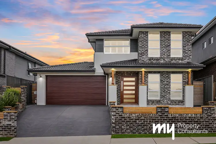 9 Besnard Street, Oran Park NSW 2570