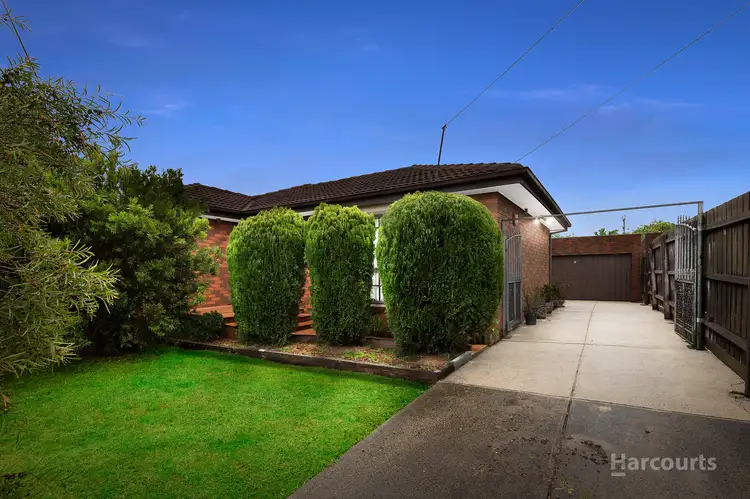 2 Clarice Close, St Albans VIC 3021