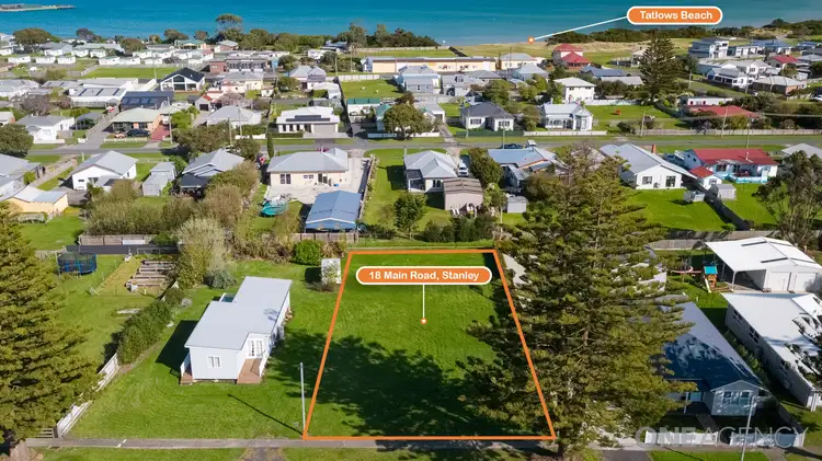 18 Main Road, Stanley TAS 7331