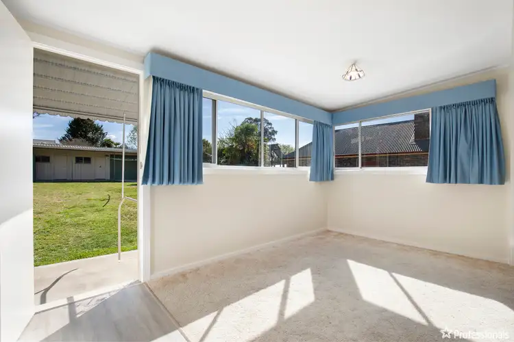 Fifth view of Homely house listing, 81 Jeffrey Street, Armidale NSW 2350