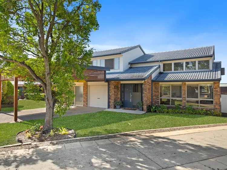 32 Kingfisher Crescent, Belmont QLD 4153